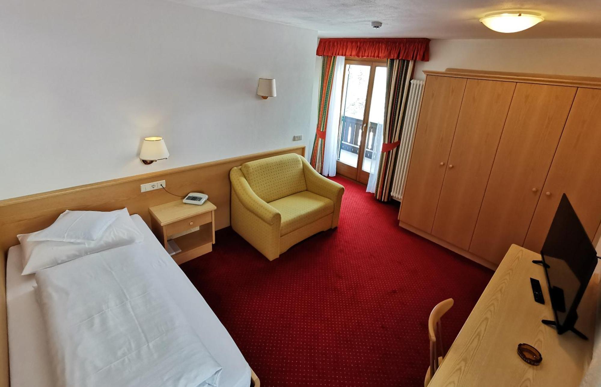 Hotel La Plaza Corvara In Badia Eksteriør bilde
