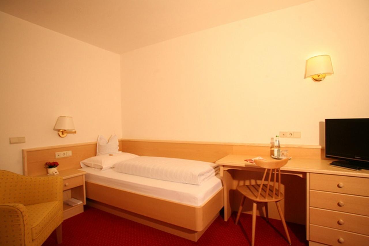 Hotel La Plaza Corvara In Badia Eksteriør bilde